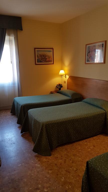 Nuovo Albergo К'єті Екстер'єр фото