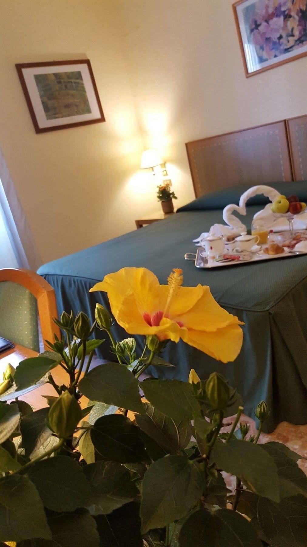 Nuovo Albergo К'єті Екстер'єр фото